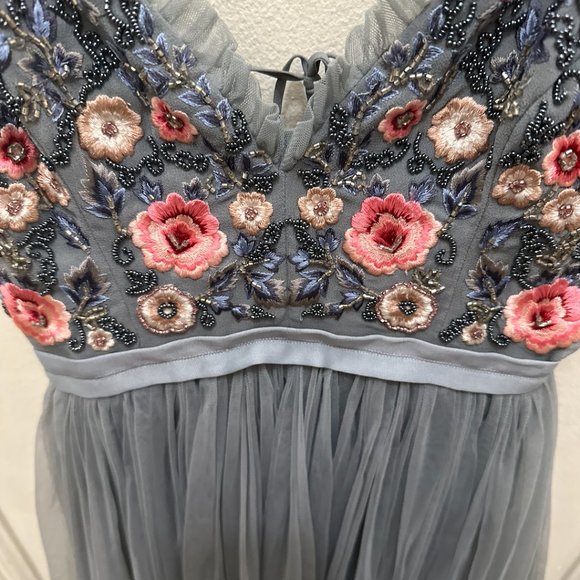 Needle & Thread Whisper Embroidered Tulle Midi Dress, Size 0 - Picture 7 of 12